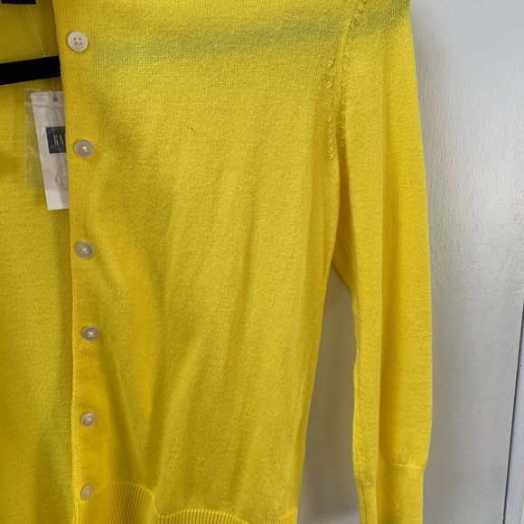 Bright yellow cardigen - Picture 3 of 6